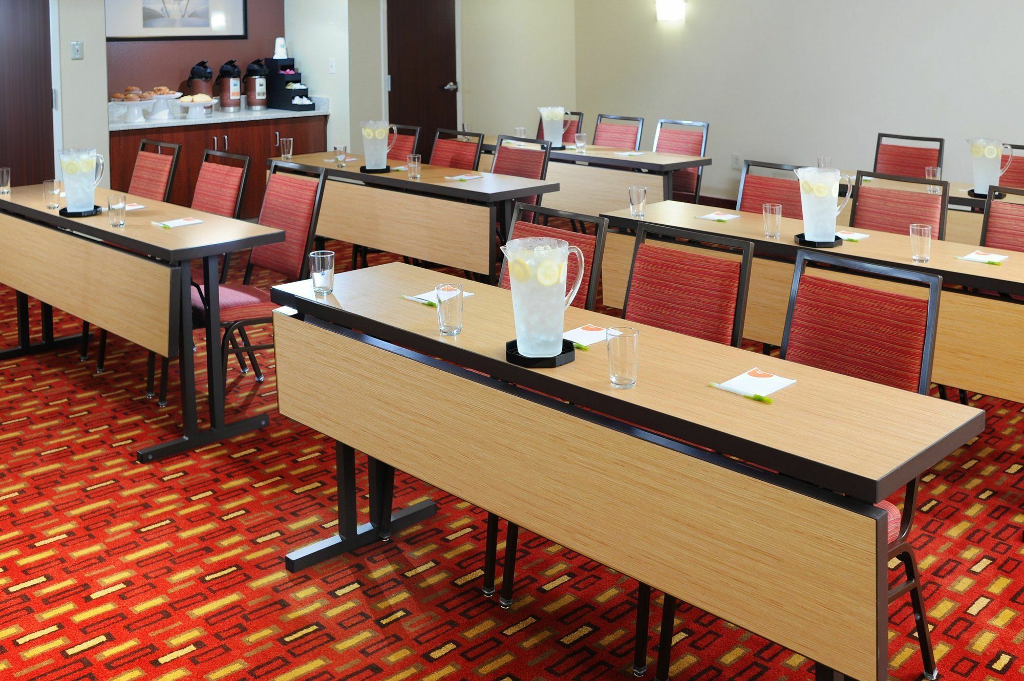 Hotel Courtyard By Marriott Houston Hobby Airport Business foto