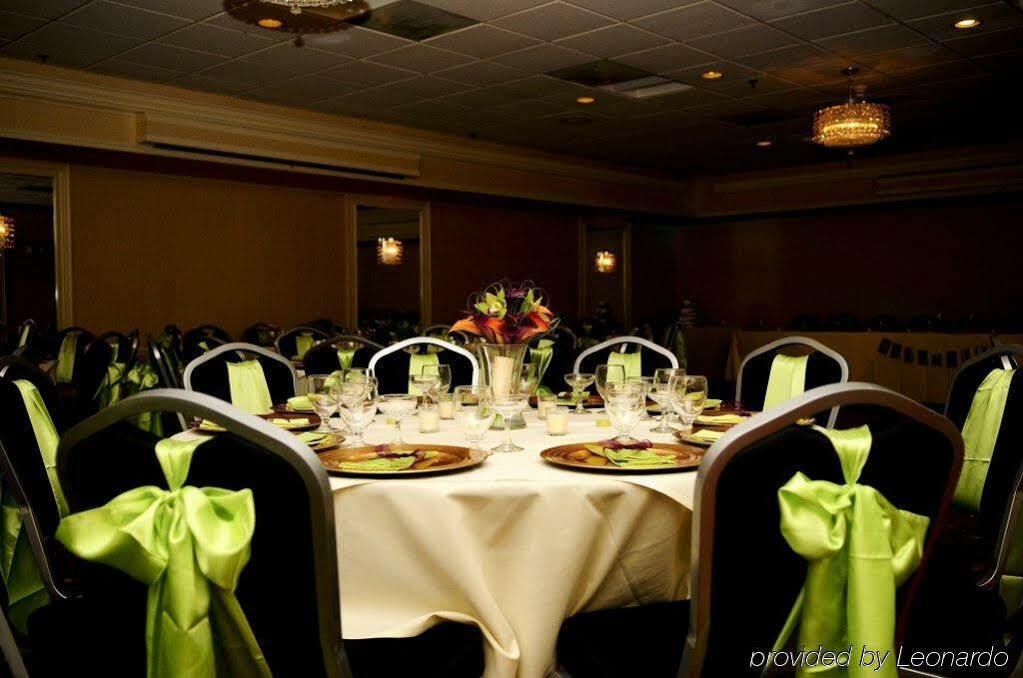 Best Western Premier Plaza Hotel&Conference Center Puyallup Restaurant foto