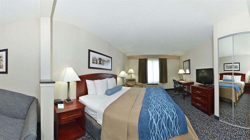 Holiday Inn Express & Suites Philadelphia - Mt Laurel, An Ihg Hotel Mount Laurel Exterior foto