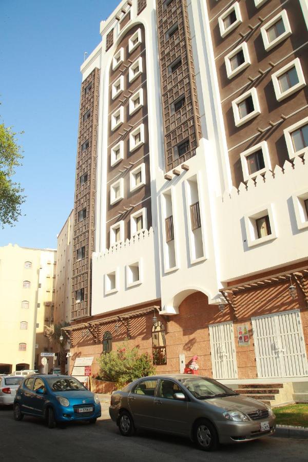 Al Liwan Suites Rawdat Al Khail Doha Exterior foto